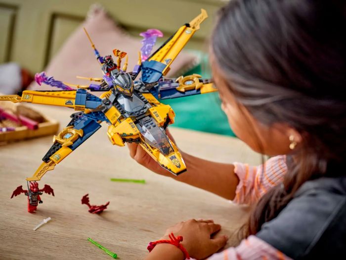 Конструктор LEGO Ninjago Суперштормовий реактивний літак Рас та Арін