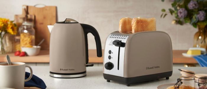 Тостер  Russell Hobbs 1671Вт, нержав., підігрів, моко