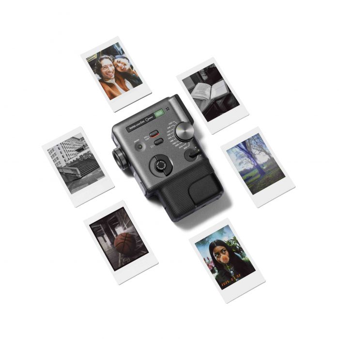 Фотокамера миттєвого друку Fujifilm Instax Mini Evo Cinema