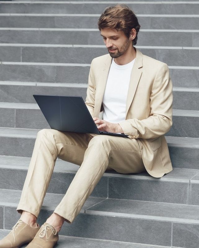 Ноутбук ASUS Zenbook 14 UX3405CA-ST1261 14" 3K OLED, Intel Ultra 5 225H, 32GB, F1TB, UMA, NoOS, Блакитний