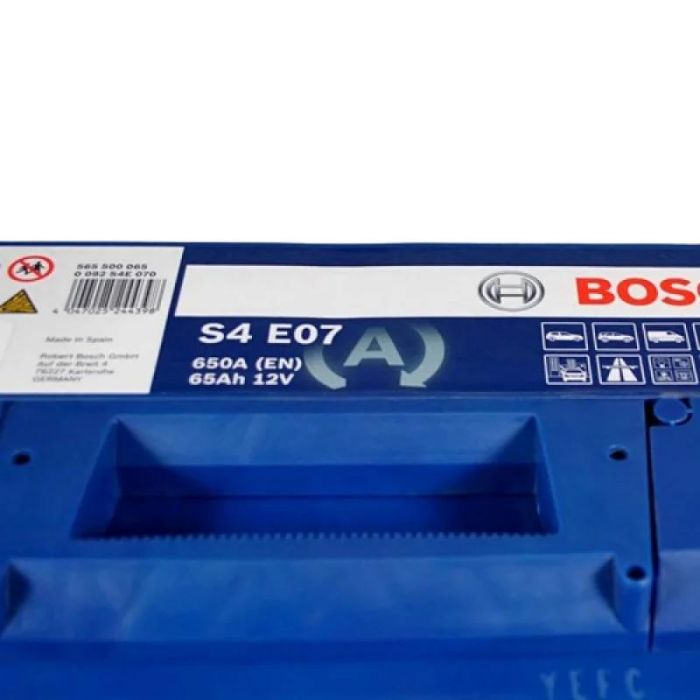Акумулятор Bosch S4 12В 65Аг 650А R+ (0 092 S4E 070)