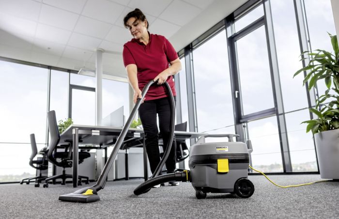 Пилосос професійний Karcher T 7/1 Classic 850Вт 235мБар контейнер 7л сухе прибирання 3.5кг