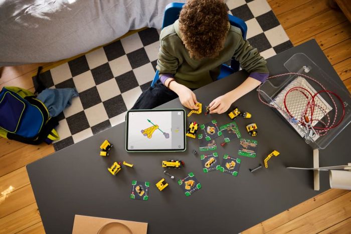 Конструктор LEGO Technic Потужні машини