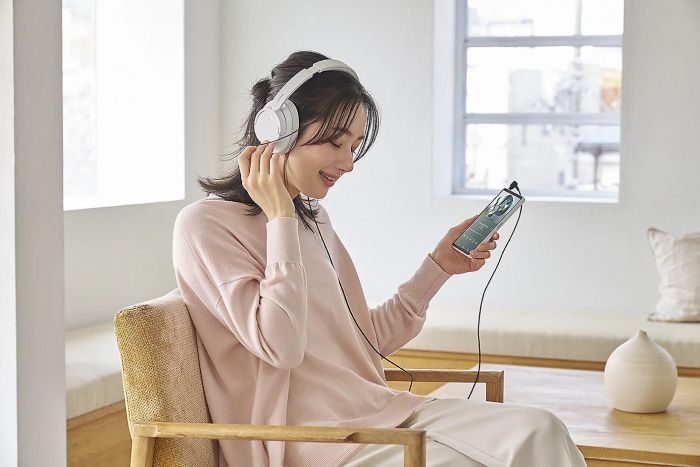 Смартфон Sony Xperia 10 VII 5G (XQ-FE72) 6.1" 8/128ГБ, 2SIM, 5000мА•год, білий