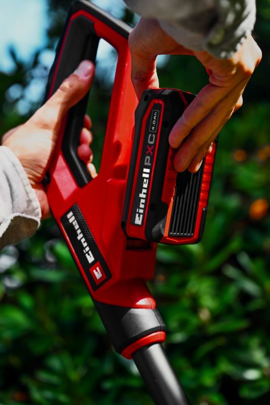 Тример акумуляторний Einhell GE-CT 18/25-1 Li - Solo 18В 8400об/хв 25см пластикові ножі + волосінь 2.0кг без АКБ та ЗП