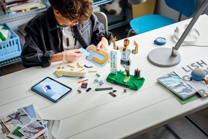 Конструктор LEGO Editions Football Ліонель Мессі — легенда футболу