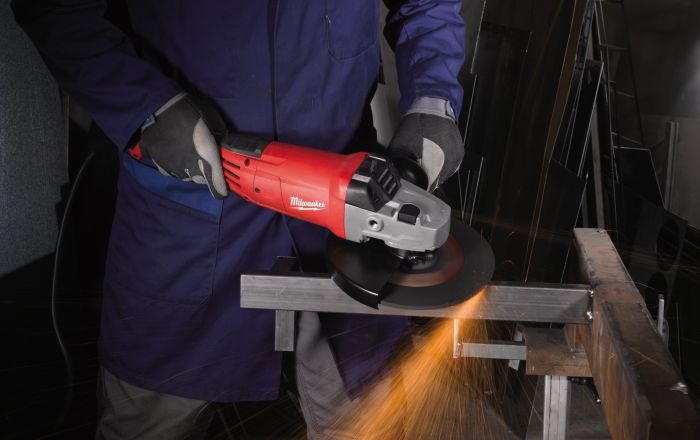 Шліфмашина кутова Milwaukee 22-230/DMS 230мм 22000Вт 6600об/хв 5.2кг