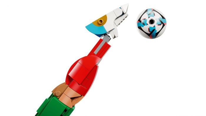 Конструктор LEGO Editions Football Кріштіану Роналду — легенда футболу