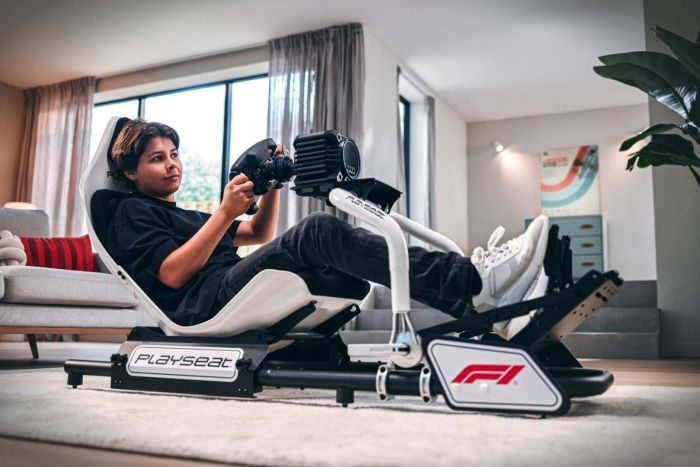 Кокпіт з кріпленням для керма та педалей Playseat Formula Instinct - F1® Edition