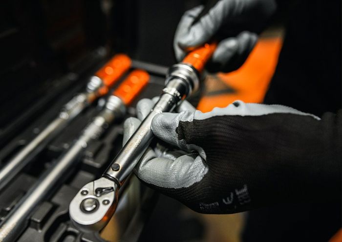 Рукавички робочі Neo Tools поліестер з нітриловим покриттям, р.8, сіро-чорний