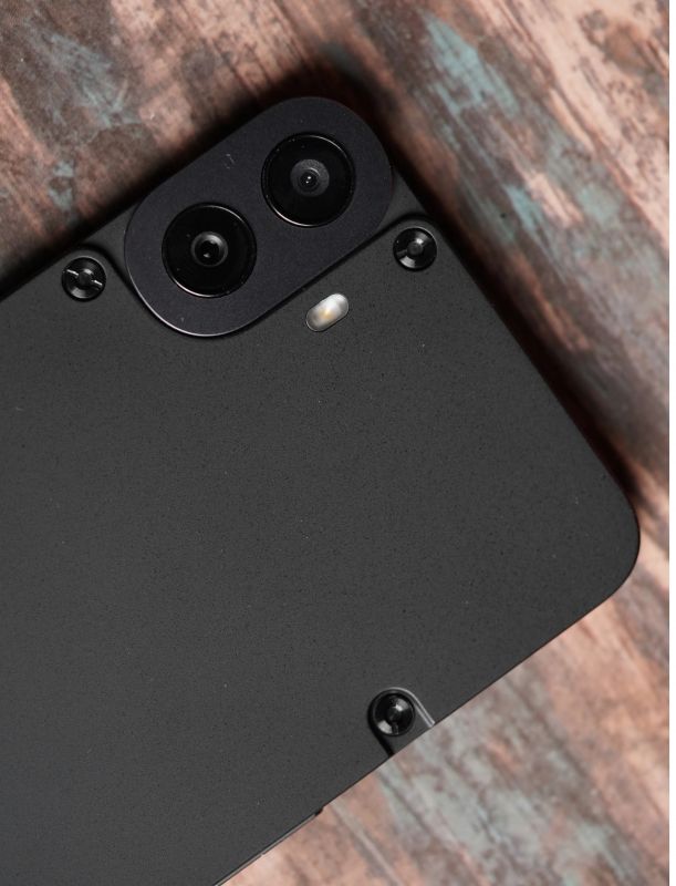 Смартфон CMF by Nothing Phone 1 6.67" 8/128ГБ, 2SIM, 5000мА•год, чорний