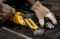 Пила ланцюгова акумуляторна DeWalt 18В XR Li-lon 8.6м/с шина 20см 2.1кг без АКБ та ЗП
